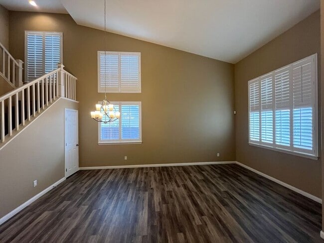 Building Photo - 39265 Eternity Ln