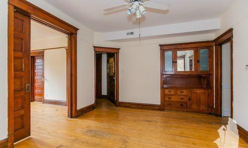 Building Photo - 3 bedroom in Chicago IL 60613