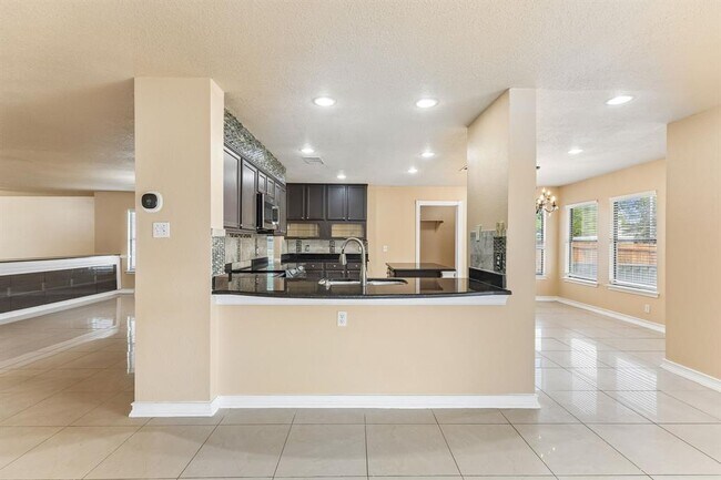 Building Photo - 1300 Chalk Ln