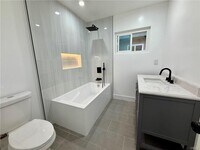 Building Photo - 8561 Marklein Ave