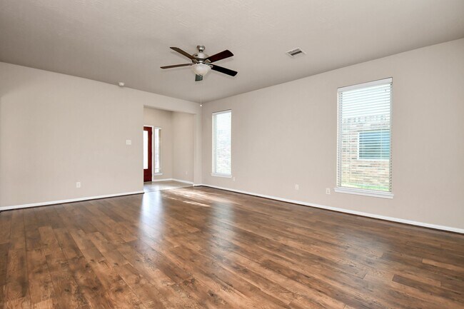 Building Photo - 8139 Heartbrook Field Ln