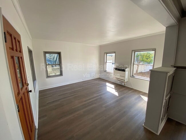 Building Photo - 4288 Cleveland Ave