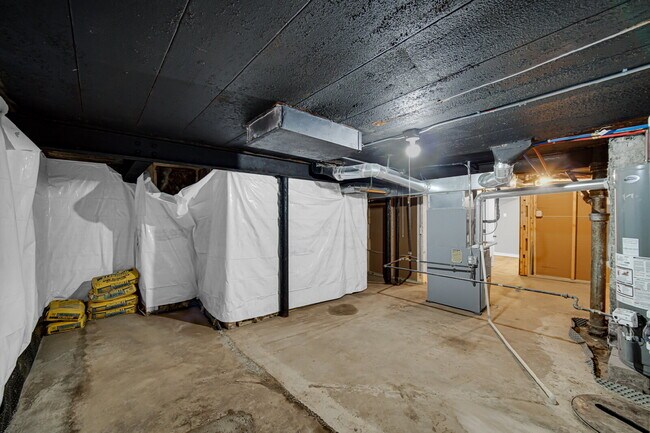 Building Photo - Rent to own property in the heart of Gary!