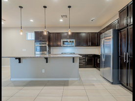 Building Photo - 3885 E Stiles Ln