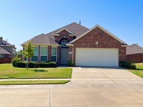 Building Photo - 918 Witherby Ln