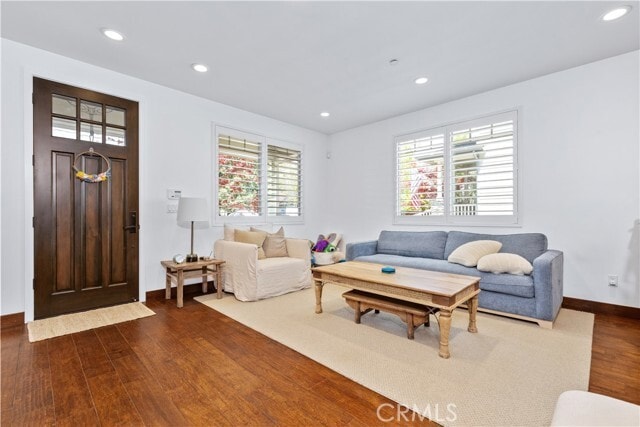 Building Photo - 871 Islay St