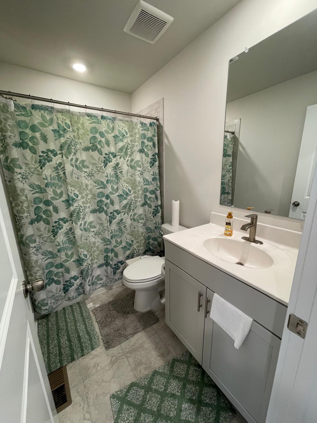 Building Photo - 1235 Greylock Ln