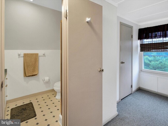 Building Photo - 3 Bells Mill Rd