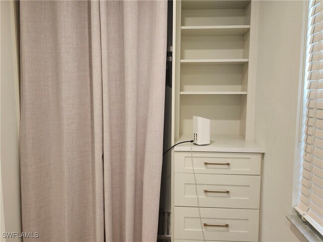 Building Photo - 144 Pebble Shores Dr