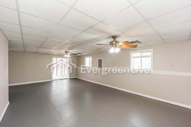 Building Photo - 9353 Whaleys Lake Trce