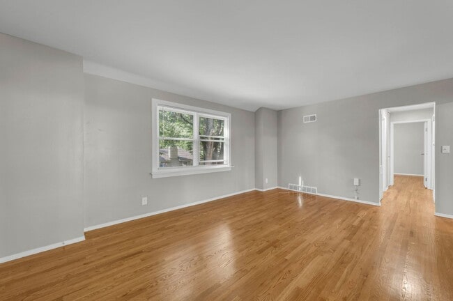 Floorplan - RIVIERA COURT