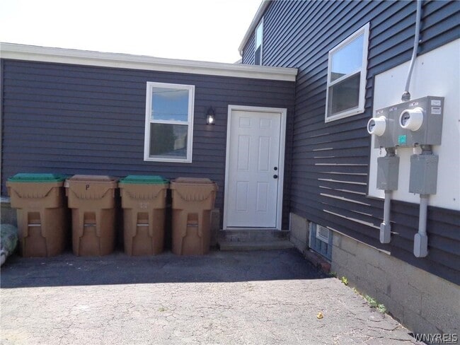 Building Photo - 4563 Union Rd