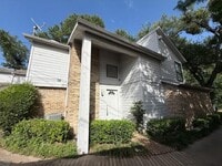 Building Photo - 9308 Greenville Ave