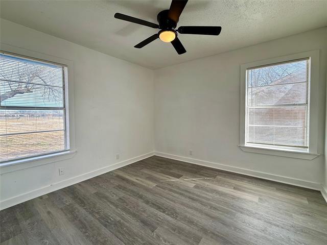 Building Photo - 1509 SE 18th St