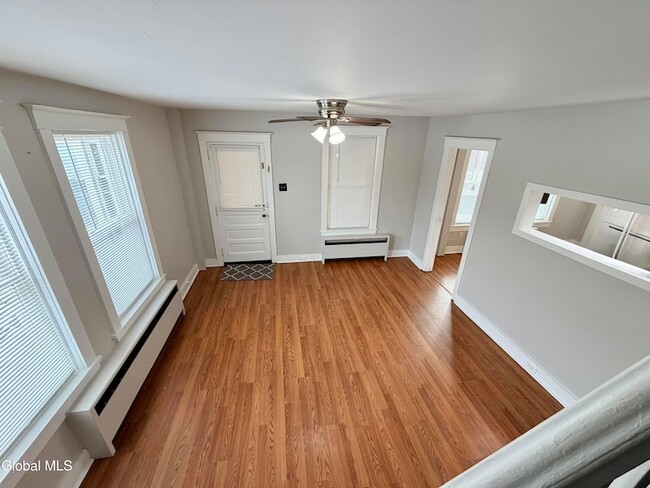 Building Photo - 39-41 Roosevelt Road Unit