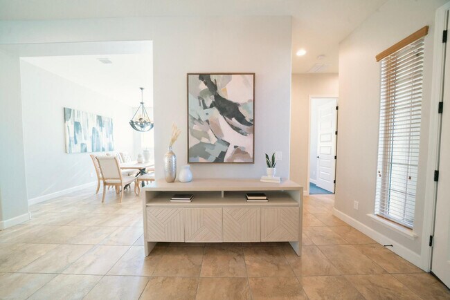 Building Photo - 30401 N 115th Dr