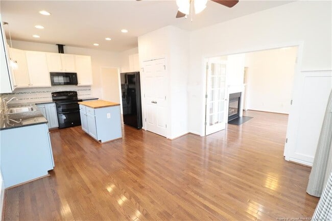 Building Photo - 1255 Magnolia Hill Rd