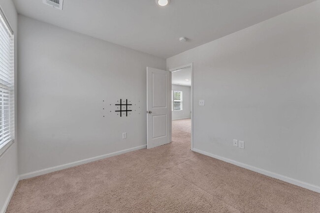 Building Photo - Stunning 3BR/2.5BA Home | Private Fenced Yard & Outdoor Oasis $2190/mo rent