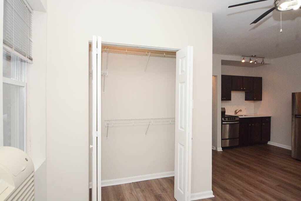 Building Photo - 1655 N Humboldt Blvd