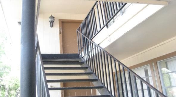 Building Photo - 6215 Fondren Rd