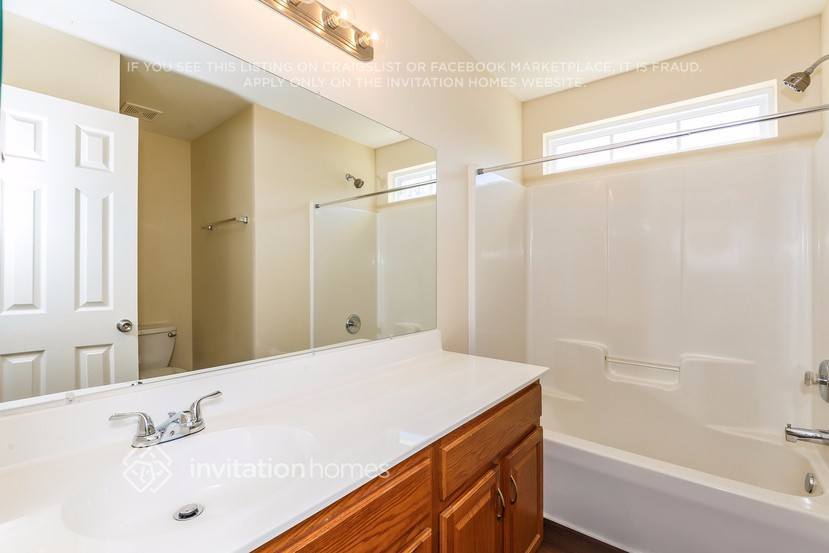 Building Photo - 9505 Constitution Hall Dr