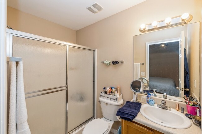 Building Photo - 7451 Harvest Village Ct