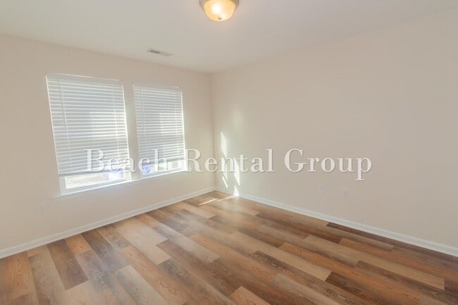 Building Photo - 1501 Leatherman Rd