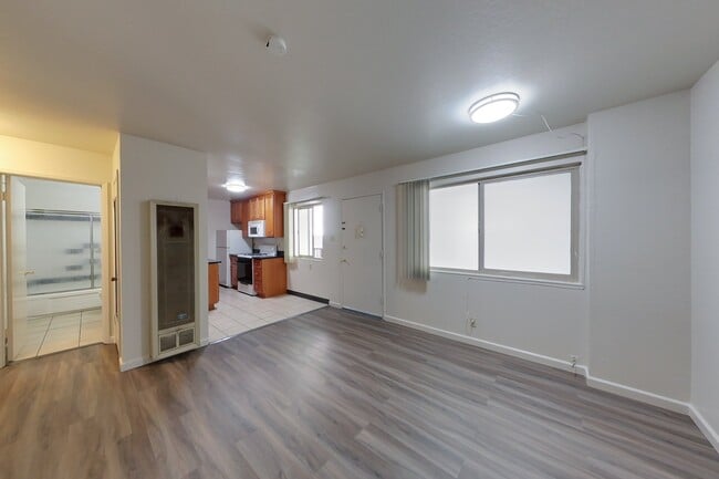 #C - 2025 Francisco St.