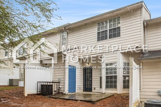 Building Photo - 6432 Parkway Trace