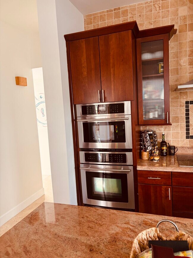 Building Photo - 13186 Touchstone Pl