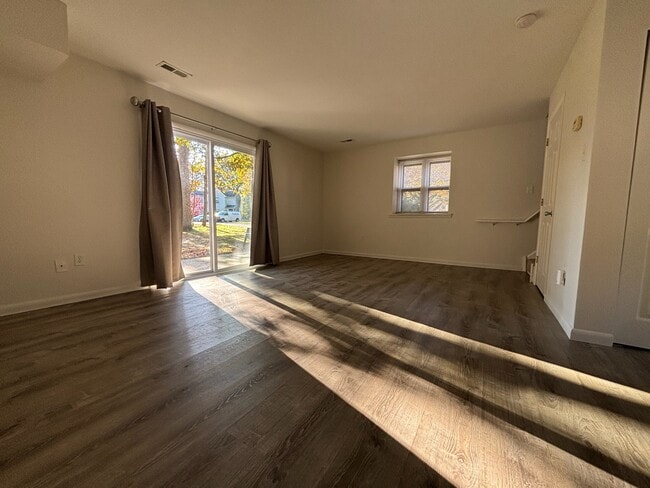 Living room - 79 Tavistock Dr