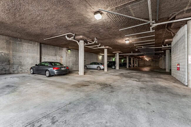 Building Photo - 3636 Habersham Rd NW