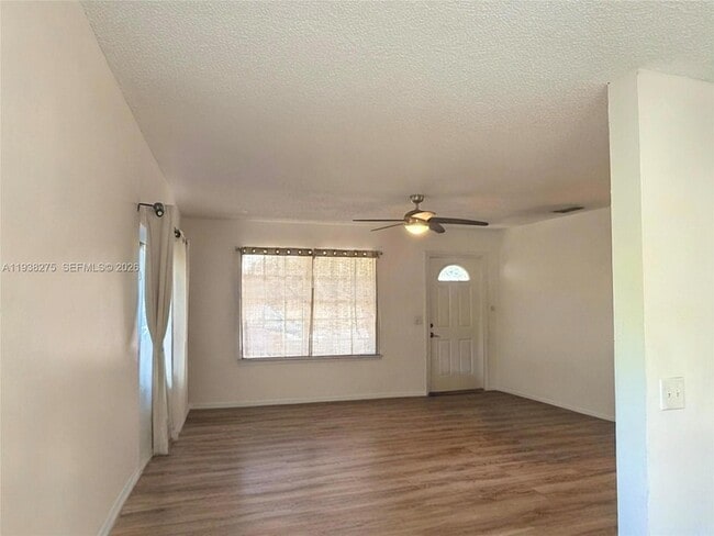 Building Photo - 2671 NW 87th Ln