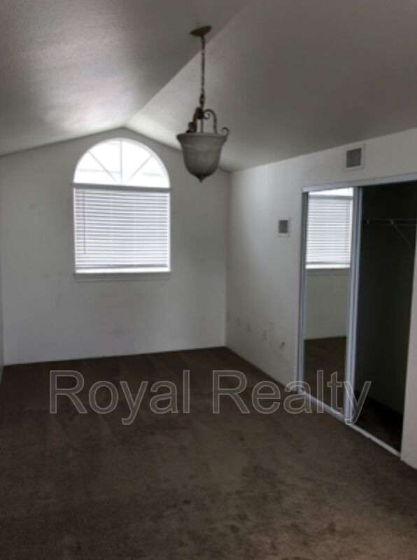 Building Photo - 7018 Hawaii Kai Dr
