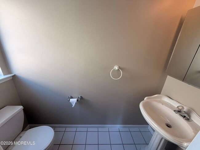 Building Photo - 703 Parkside Ave