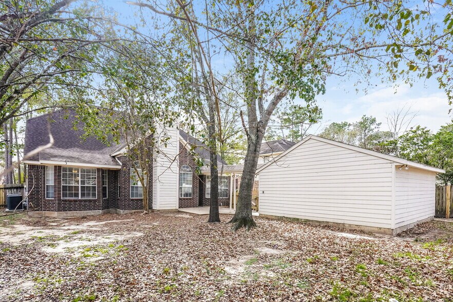 Building Photo - 3931 Echo Mountain Dr