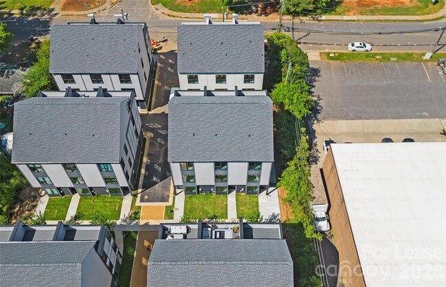 Building Photo - 4523 Radler Ct