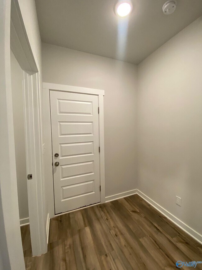 Building Photo - 4220 Textile Ln