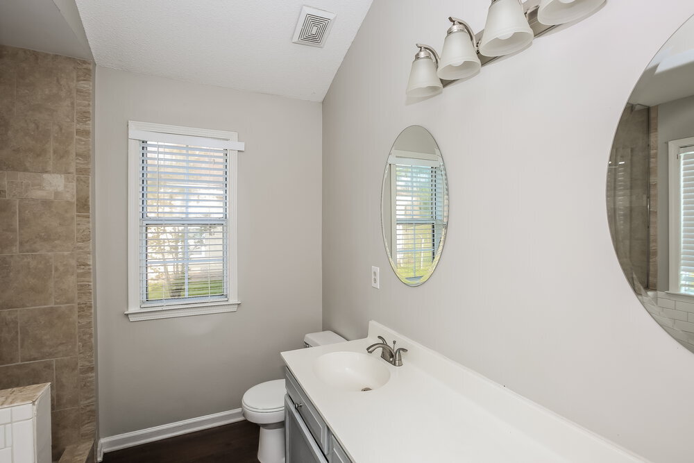 Building Photo - 3106 Fairington Dr