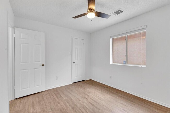 Building Photo - 20820 Jumpers Delight Ln