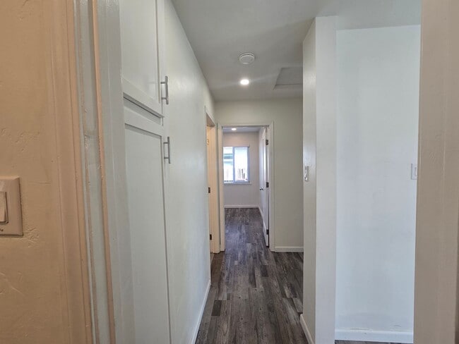 Building Photo - 3 Bed Home + Studio with Large Yard & Ample Parking Near Downtown Vista