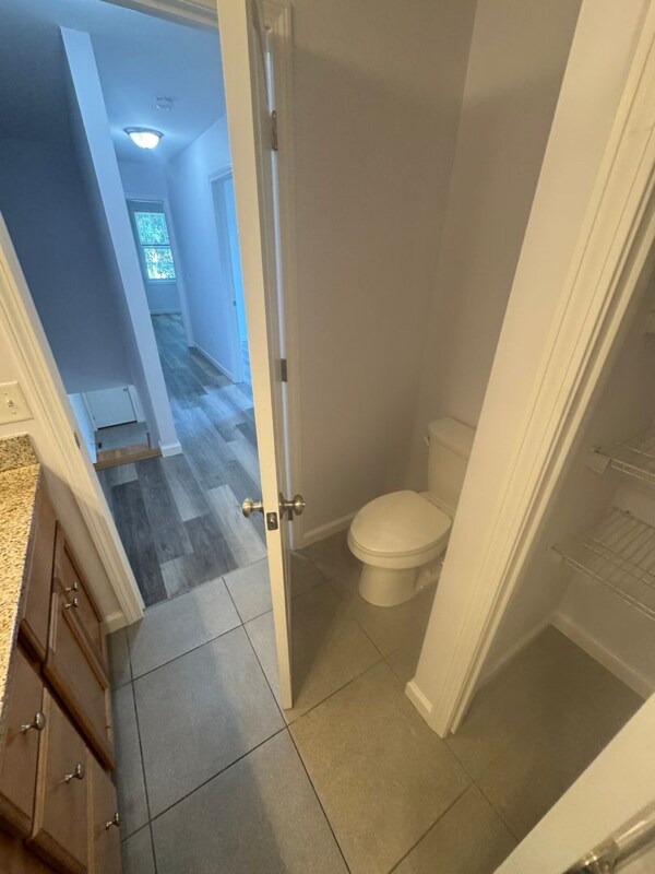 Building Photo - 135-137 Laconia St