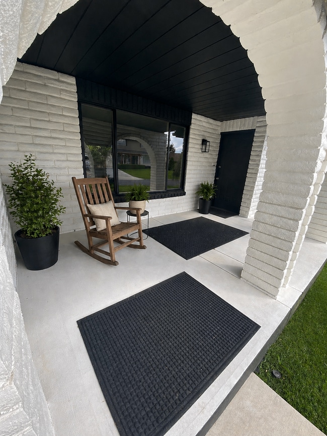 Building Photo - The Home You’ll Compare Everything Else To!