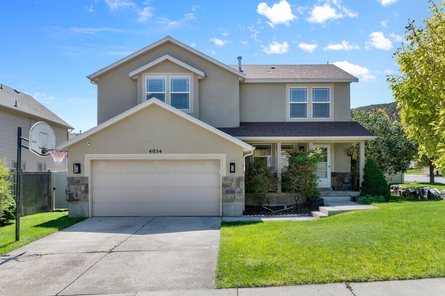 Building Photo - 4054 E Mohican Dr