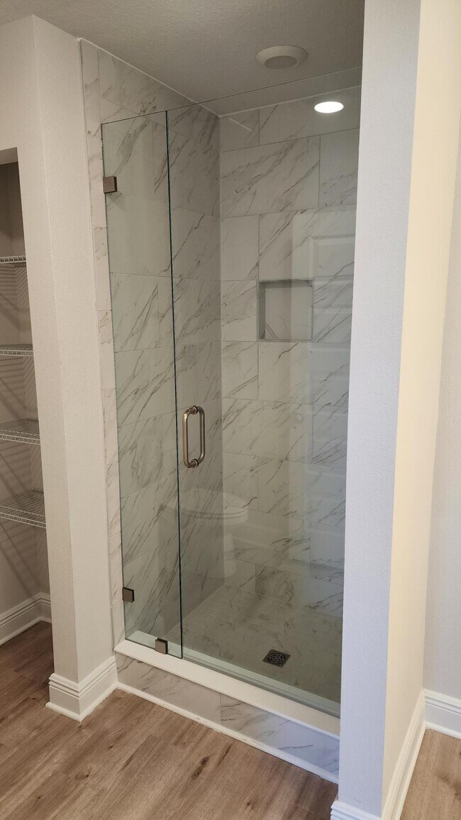 Building Photo - 4 Renea Cv