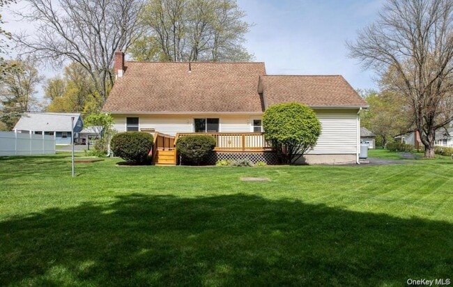 Building Photo - 34 Apple Tree Dr