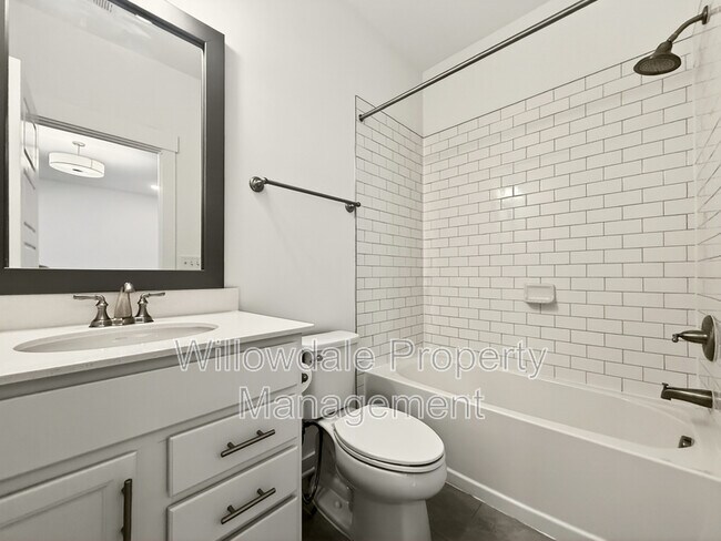 Building Photo - 1235 Corkery Ridge Ct