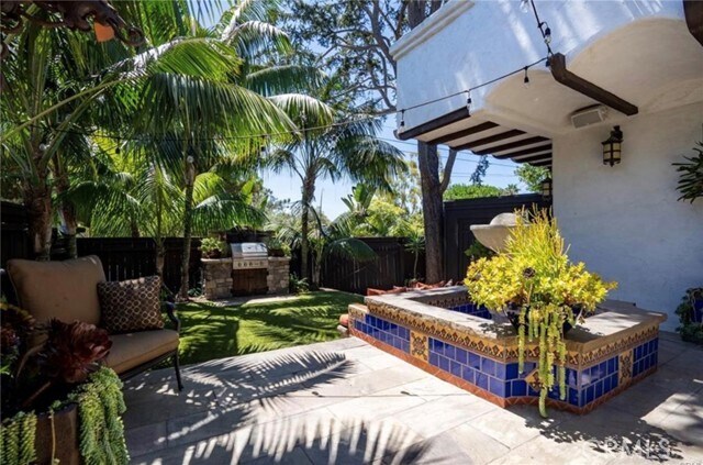 Building Photo - 1481 Santa Cruz St