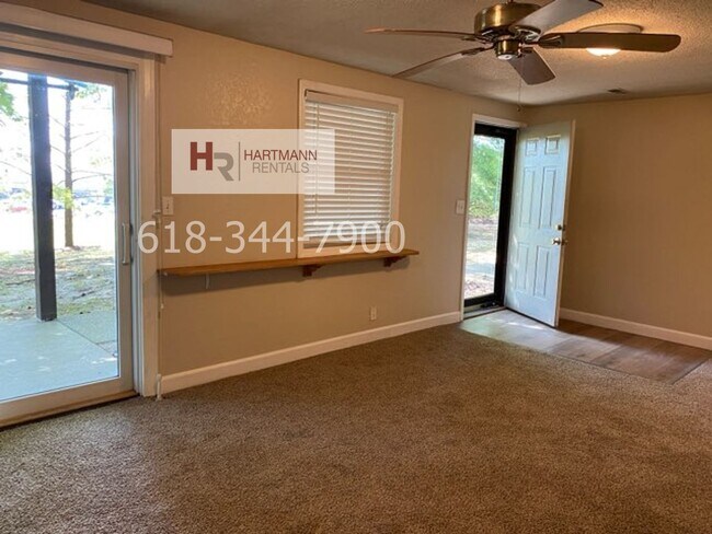 Building Photo - 101 Sandridge Dr