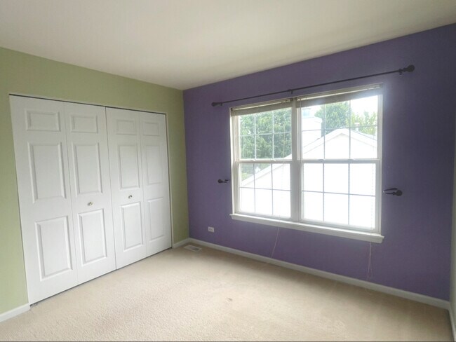 Building Photo - 1884 Fescue Dr